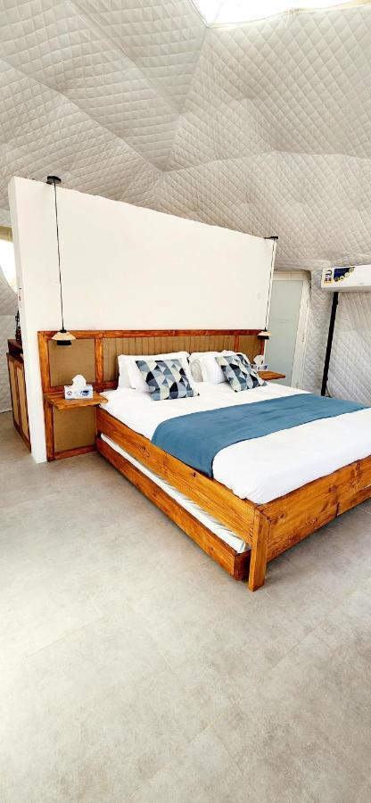Badīyah Starry Domes Desert Camp מראה חיצוני תמונה