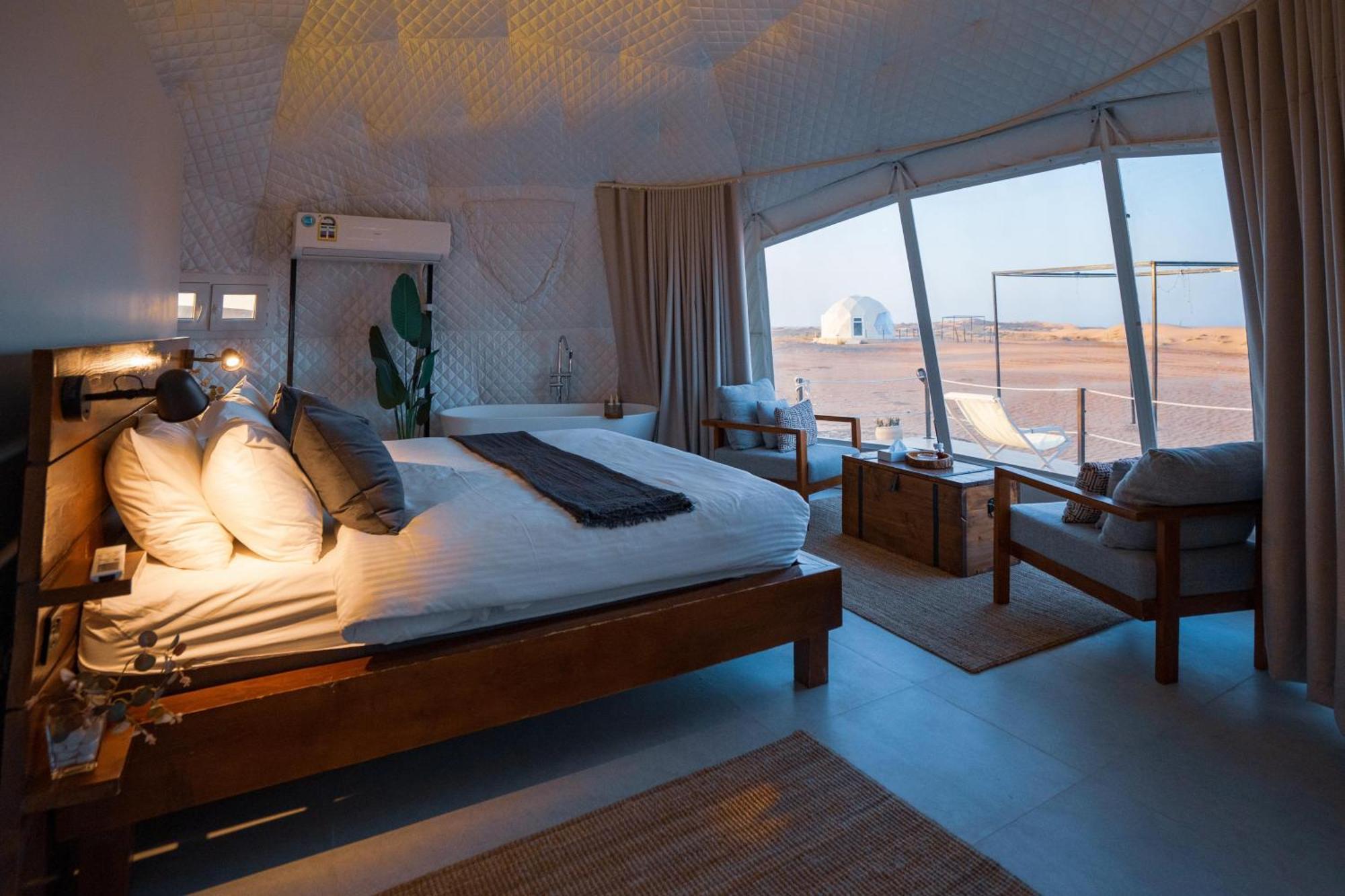 Badīyah Starry Domes Desert Camp מראה חיצוני תמונה