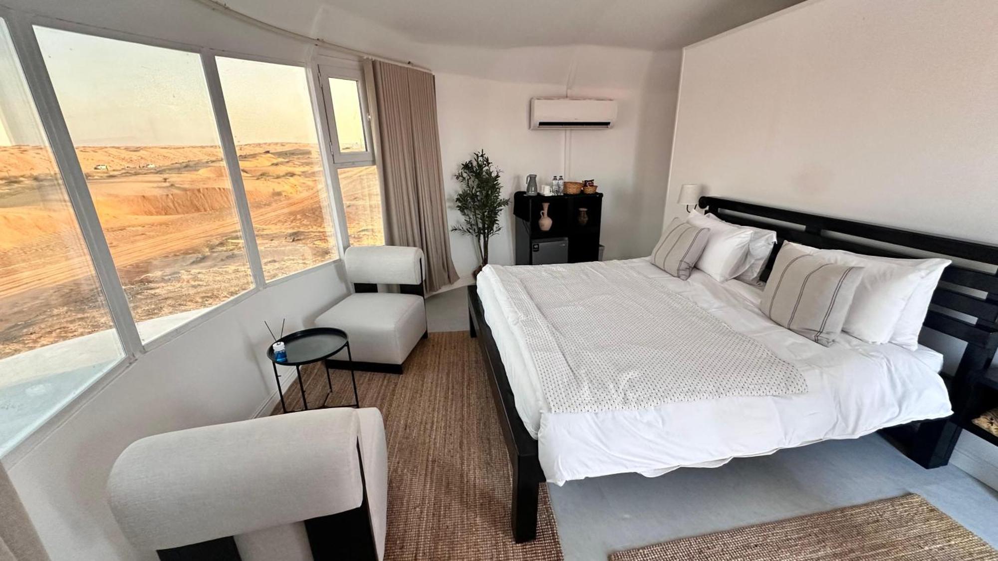 Badīyah Starry Domes Desert Camp מראה חיצוני תמונה
